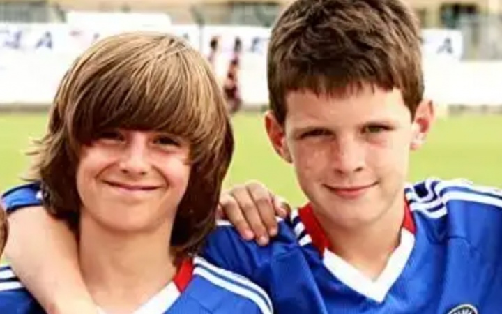 开云kaiyun首页-累计转会费9.3亿镑!效力其他队的切尔西青训：赖斯芒特奥利塞在列