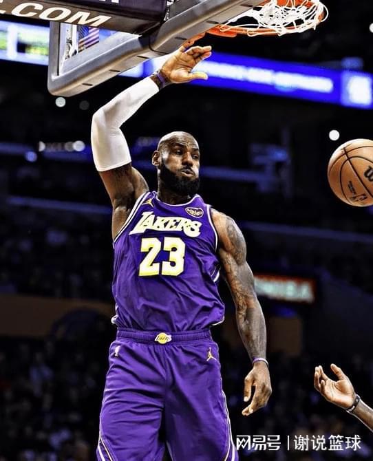 开云kaiyun平台-湖人逆转复仇苦主，比起詹姆斯东契奇，两角色球员更值得表扬