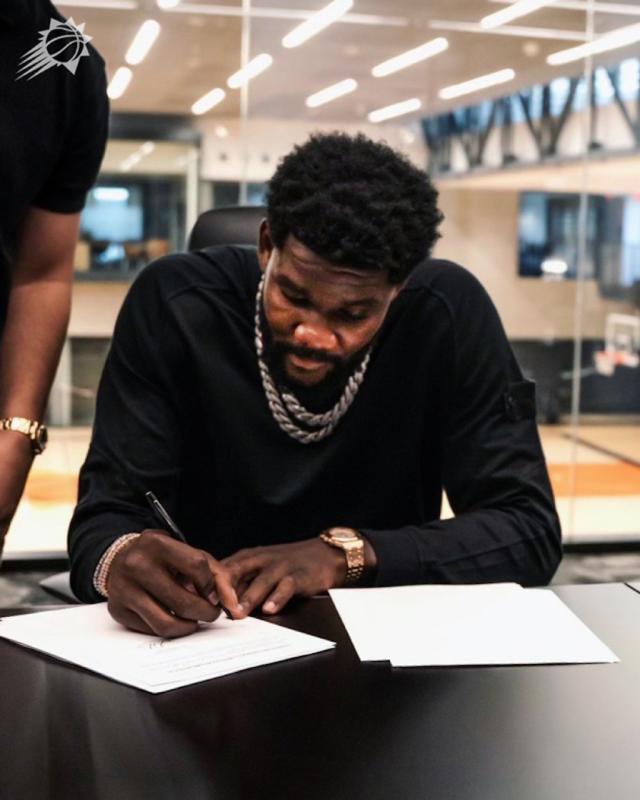 1658238003994001302.jpg 艾顿.jpg