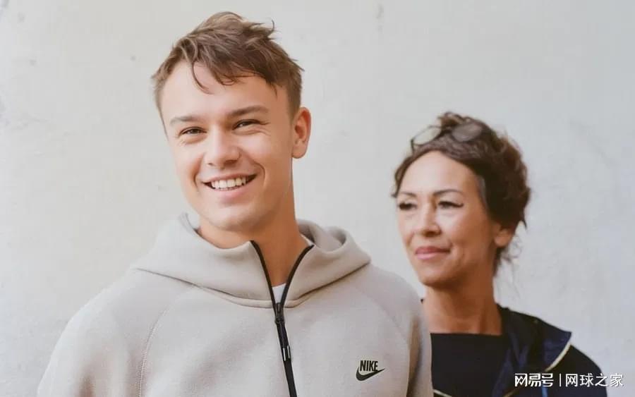 开云kaiyun首页-鲁内母亲指责丹麦在中东危机期间将他们遗弃在迪拜：令人失望至极