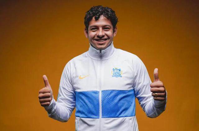 吉列尔梅道出自己生存秘诀 揭秘为何选12号球衣